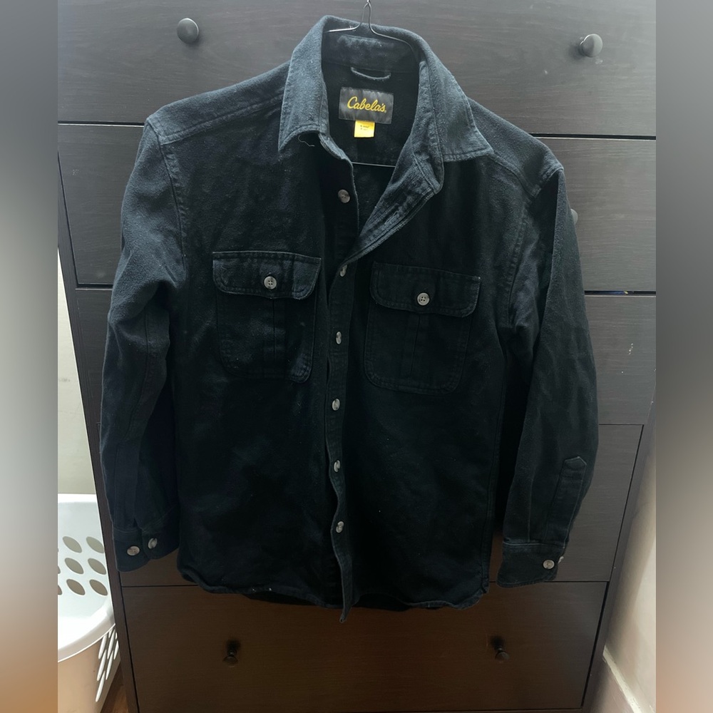 Cabelas black flannel